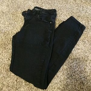 Black skinny jeans